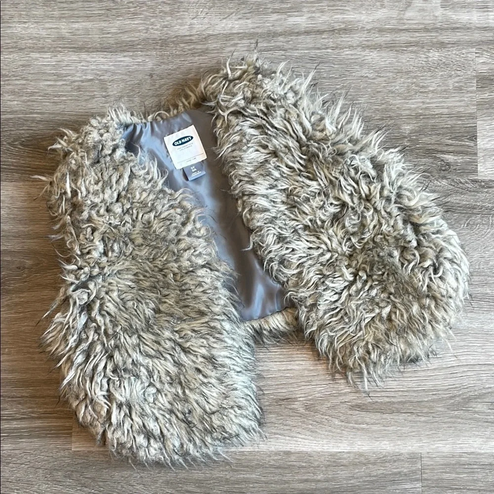 Old Navy toddler girls faux fur vest